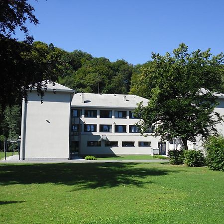 J-Club De Knapzak / La Besace Villa Bohan Exteriör bild